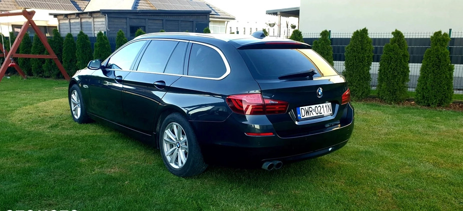 BMW Seria 5 cena 74900 przebieg: 221000, rok produkcji 2016 z Oława małe 352